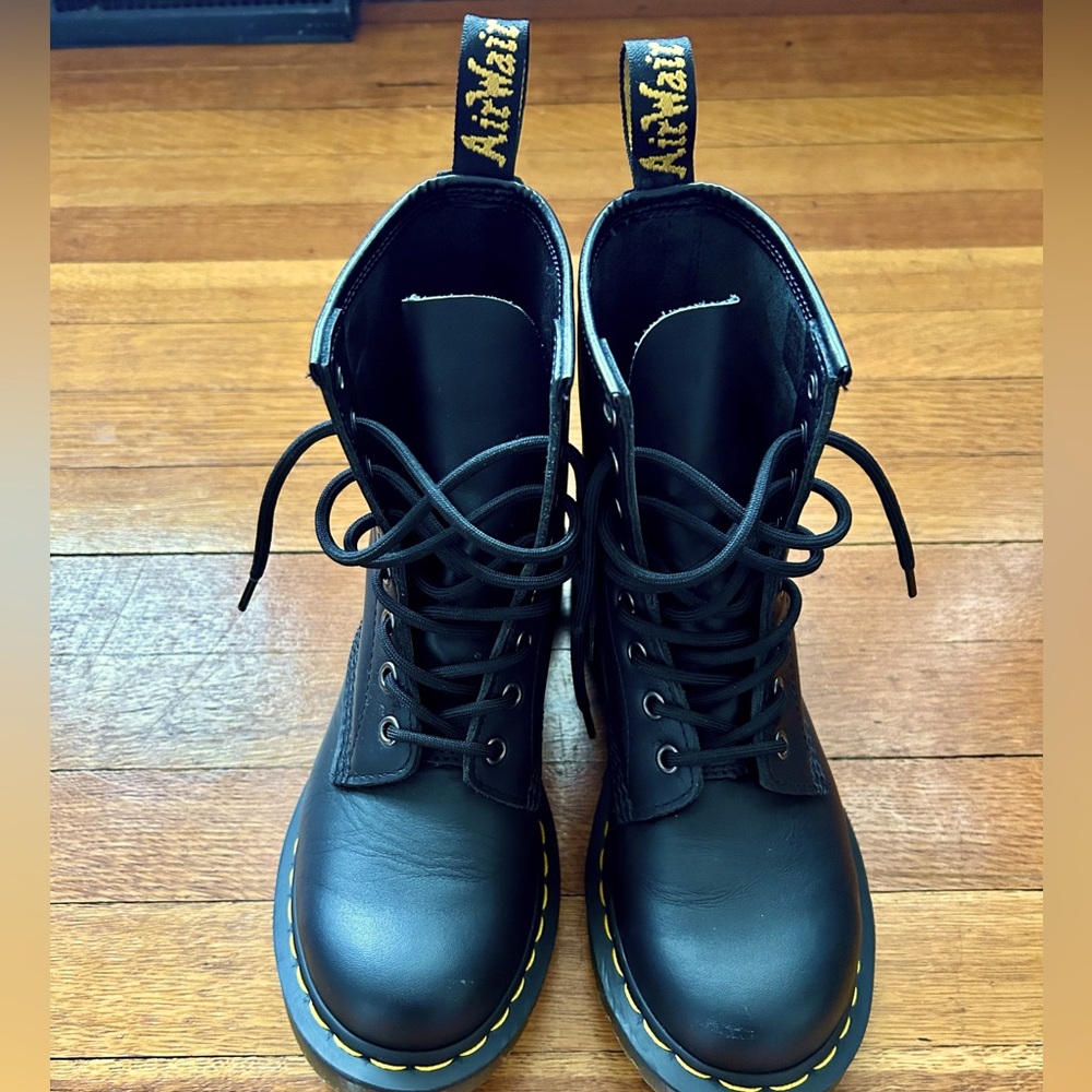 Dr. Martens Smooth Leather Women’s Black Lace Up Boots